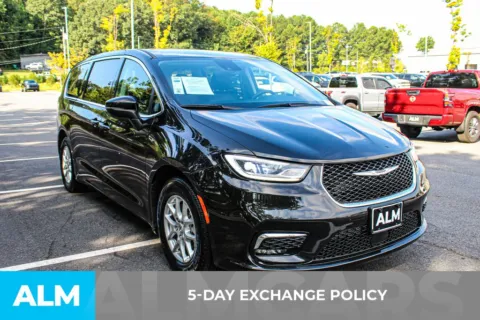 Another view of 2023 Chrysler Pacifica Touring L for sale in Buford, GA at ALM Mall of Georgia