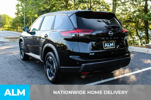 More photos of 2025 Nissan Rogue SV at ALM Mall of Georgia, GA