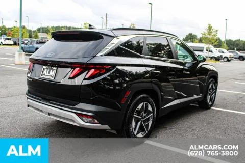 More photos of 2025 Hyundai Tucson SEL at ALM Mall of Georgia, GA