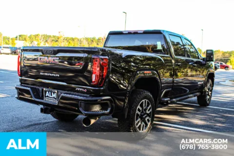 More photos of 2022 GMC Sierra 2500 HD AT4 at ALM Mall of Georgia, GA