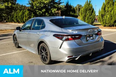 More photos of 2023 Toyota Camry SE at ALM Mall of Georgia, GA
