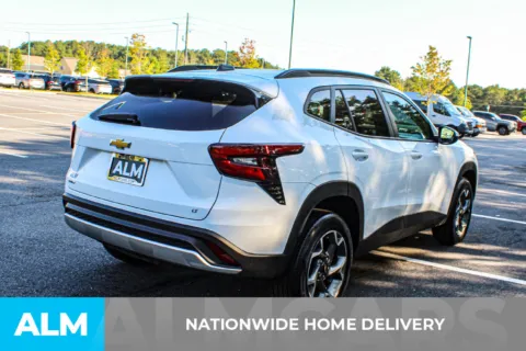 More photos of 2024 Chevrolet Trax LT at ALM Mall of Georgia, GA