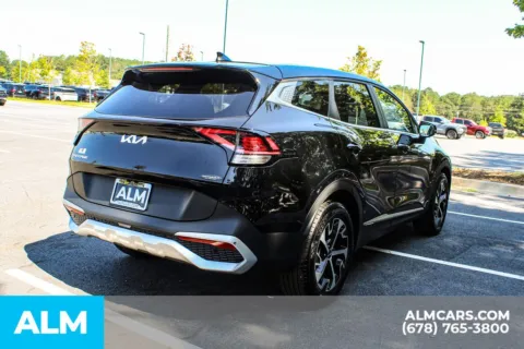 More photos of 2025 Kia Sportage EX at ALM Mall of Georgia, GA