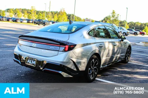 More photos of 2025 Hyundai Sonata SEL at ALM Mall of Georgia, GA