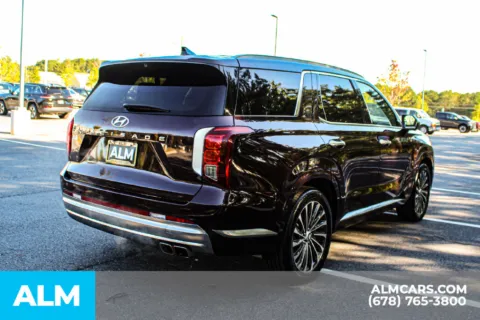 More photos of 2024 Hyundai Palisade Calligraphy at ALM Mall of Georgia, GA