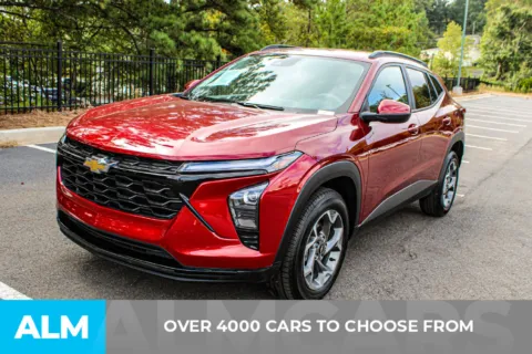 Photos of 2025 Chevrolet Trax LT for sale in Buford, GA at ALM Mall of Georgia