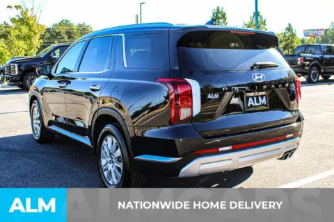 More photos of 2025 Hyundai Palisade SEL at ALM Mall of Georgia, GA