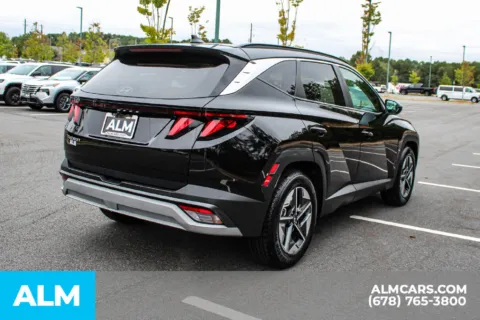 More photos of 2025 Hyundai Tucson SEL at ALM Mall of Georgia, GA