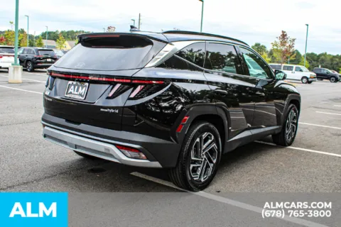 More photos of 2025 Hyundai Tucson Hybrid Limited at ALM Mall of Georgia, GA