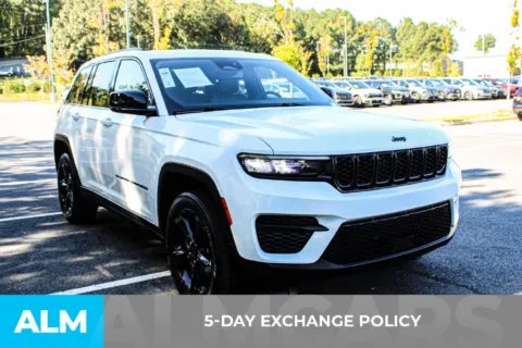 Another view of 2023 Jeep Grand Cherokee Altitude X for sale in Buford, GA at ALM Mall of Georgia
