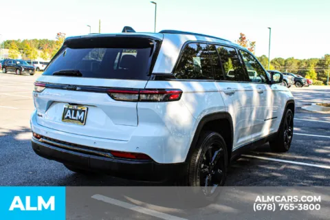 More photos of 2023 Jeep Grand Cherokee Altitude X at ALM Mall of Georgia, GA
