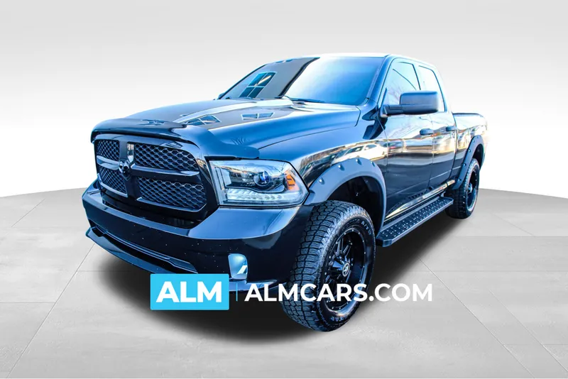 ＵＳＥＤ、良品　南部秀山堂　佐藤 勝弘作　１５型アラレ　en様売約済み Used 2015 Ram 1500 Express for sale in Buford, GA at ALM Cars