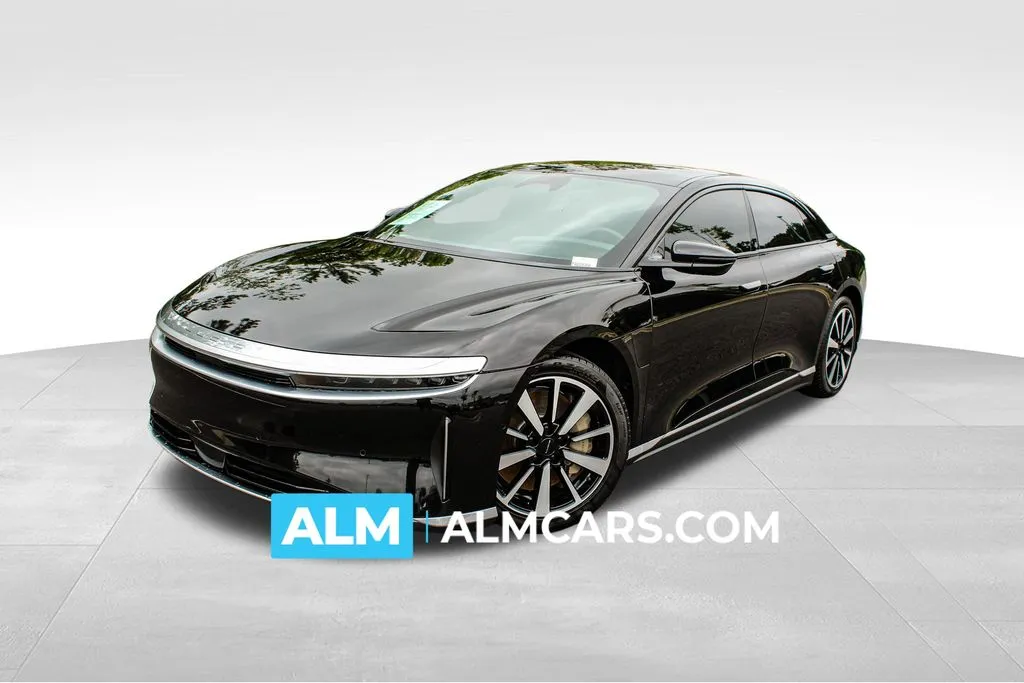 2023 Lucid Air Pure's photo