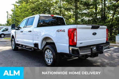 More photos of 2024 Ford F-350SD XLT at ALM Mall of Georgia, GA