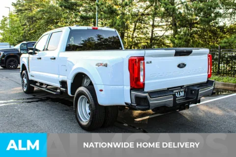 More photos of 2024 Ford F-350SD XLT at ALM Mall of Georgia, GA