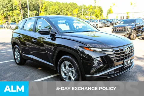More photos of 2023 Hyundai Tucson SE at ALM Mall of Georgia, GA