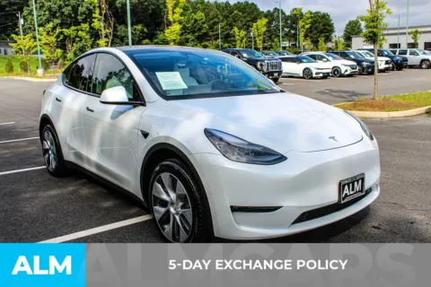 More photos of 2023 Tesla Model Y Long Range at ALM Mall of Georgia, GA