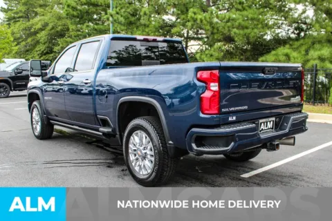 More photos of 2021 Chevrolet Silverado 2500HD High Country at ALM Mall of Georgia, GA