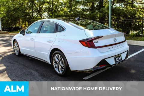 More photos of 2023 Hyundai Sonata SEL at ALM Mall of Georgia, GA