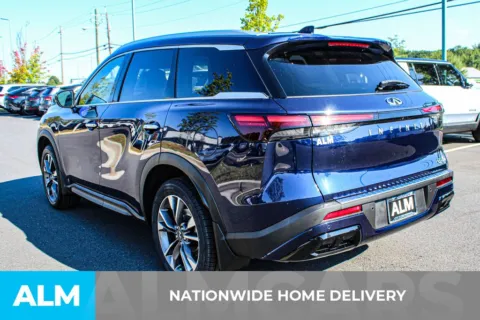 More photos of 2023 INFINITI QX60 LUXE at ALM Mall of Georgia, GA