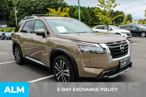 More photos of 2024 Nissan Pathfinder Platinum at ALM Mall of Georgia, GA