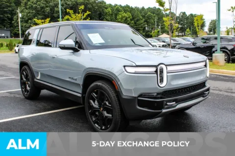 More photos of 2025 Rivian R1S Adventure at ALM Mall of Georgia, GA