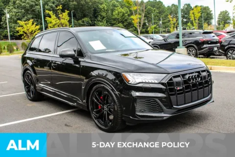 More photos of 2024 Audi SQ7 Premium Plus at ALM Mall of Georgia, GA