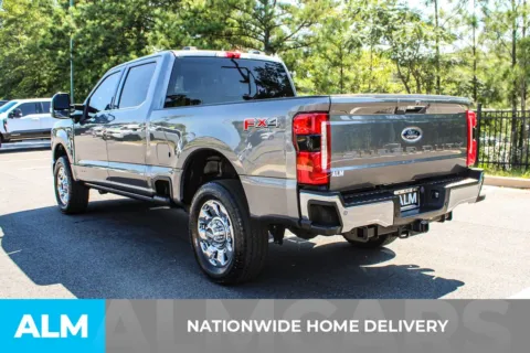 More photos of 2023 Ford F-250SD Lariat at ALM Mall of Georgia, GA