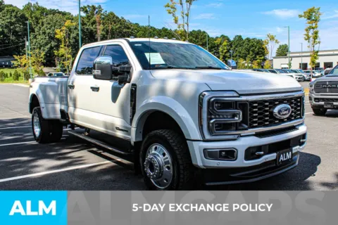 More photos of 2024 Ford F-450SD Platinum at ALM Mall of Georgia, GA