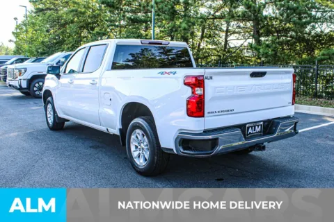 More photos of 2023 Chevrolet Silverado 1500 LT at ALM Mall of Georgia, GA