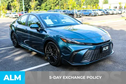 More photos of 2025 Toyota Camry SE at ALM Mall of Georgia, GA