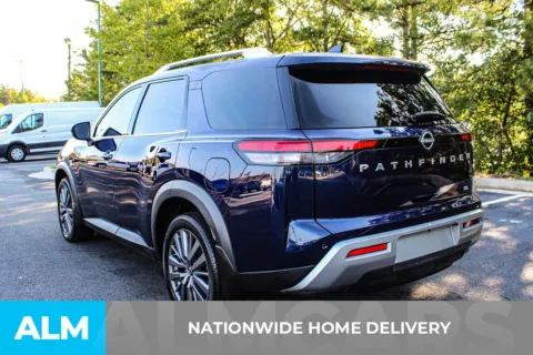 More photos of 2022 Nissan Pathfinder SL at ALM Mall of Georgia, GA