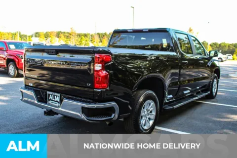 More photos of 2024 Chevrolet Silverado 1500 LT at ALM Mall of Georgia, GA