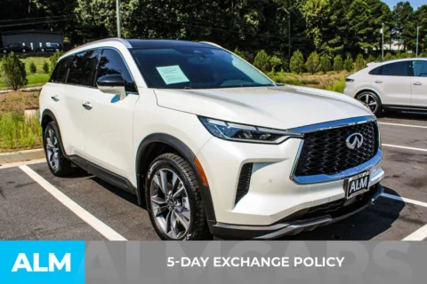 More photos of 2022 INFINITI QX60 LUXE at ALM Mall of Georgia, GA