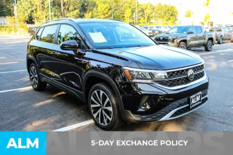 More photos of 2024 Volkswagen Taos 1.5T SE at ALM Mall of Georgia, GA