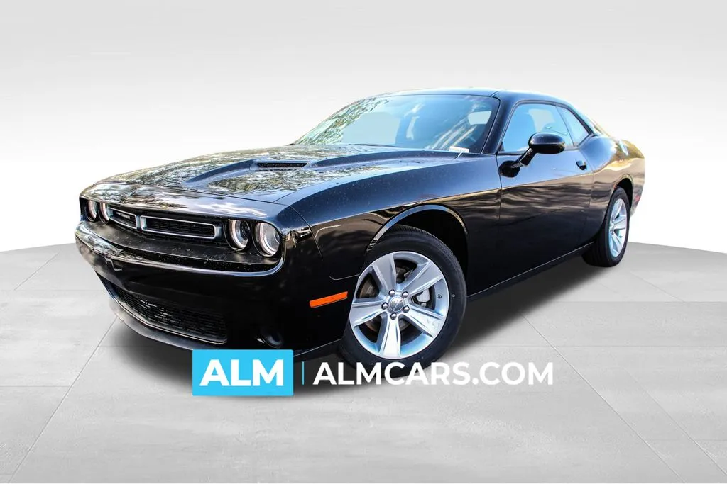 2023 Dodge Challenger SXT