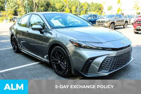 More photos of 2025 Toyota Camry SE at ALM Mall of Georgia, GA