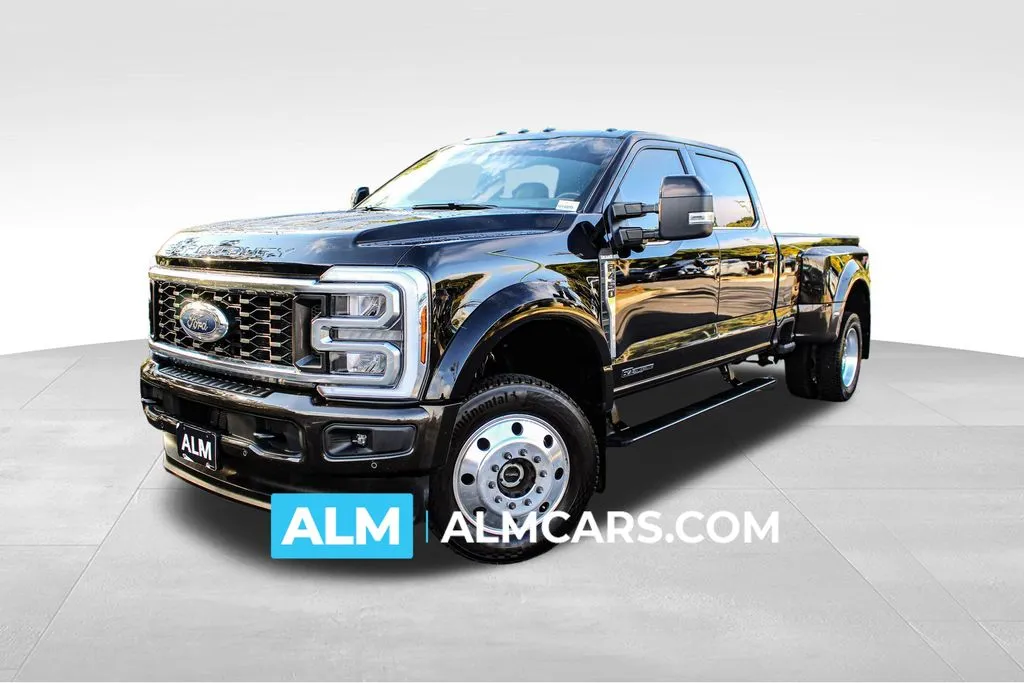 2024 Ford F-450 Super Duty King Ranch's photo