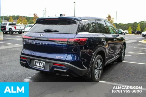 More photos of 2023 INFINITI QX60 PURE at ALM Mall of Georgia, GA