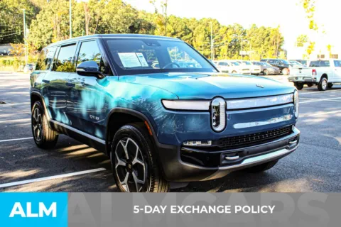 More photos of 2024 Rivian R1S Adventure at ALM Mall of Georgia, GA