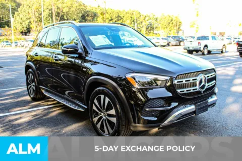 More photos of 2025 Mercedes-Benz GLE 450e at ALM Mall of Georgia, GA