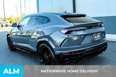 More photos of 2022 Lamborghini Urus at ALM Mall of Georgia, GA