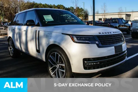 More photos of 2024 Land Rover Range Rover SE at ALM Mall of Georgia, GA