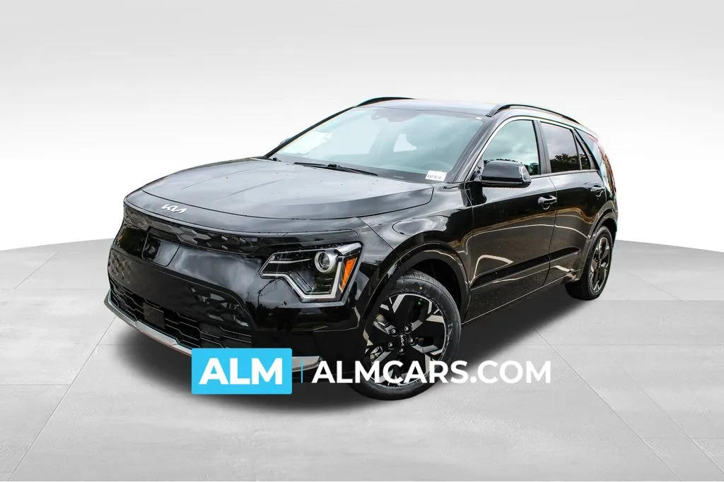 Used 2024 Kia Niro Wind with VIN KNDCR3L12R5078210 for sale in Lumberton, NC