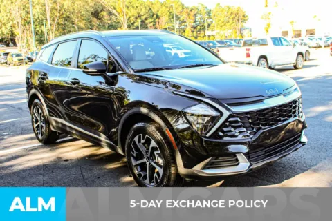 More photos of 2023 Kia Sportage Hybrid EX at ALM Mall of Georgia, GA