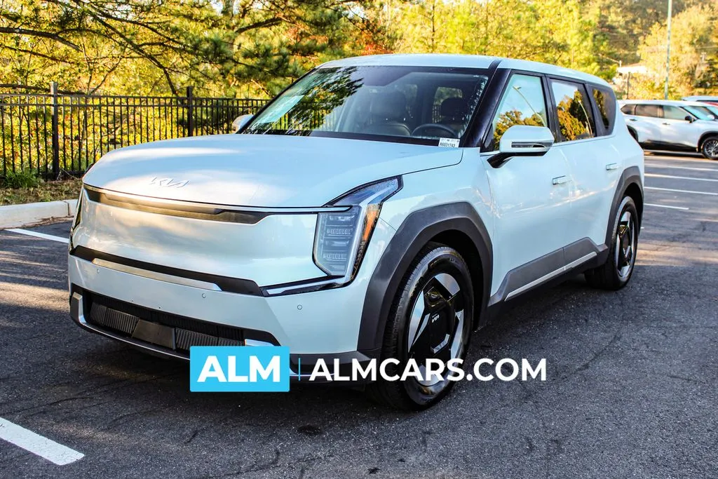 Silver 2024 Kia EV9 Light Long Range for sale in Buford, GA