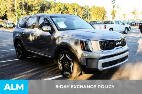 More photos of 2024 Kia Telluride EX at ALM Mall of Georgia, GA