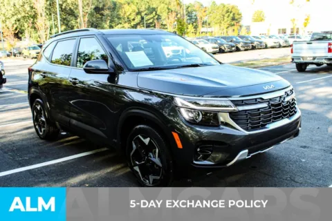 More photos of 2025 Kia Seltos EX at ALM Mall of Georgia, GA