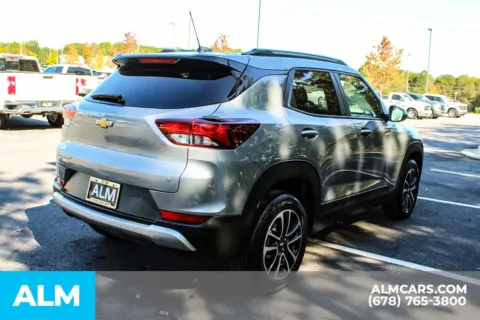 More photos of 2025 Chevrolet TrailBlazer LT at ALM Mall of Georgia, GA