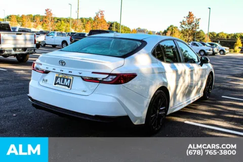 More photos of 2025 Toyota Camry SE at ALM Mall of Georgia, GA